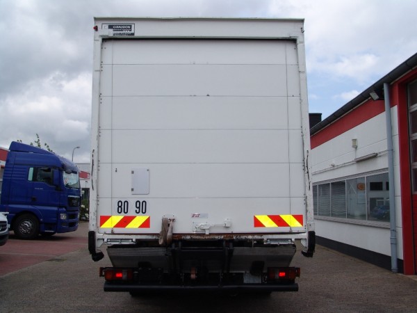 MAN TGL 12.180 EURO 4 furgon hasznos teher 5850kg csomagtérfedél