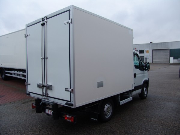 Iveco Daily 35S13 fridge box Thermoking V200 first hand