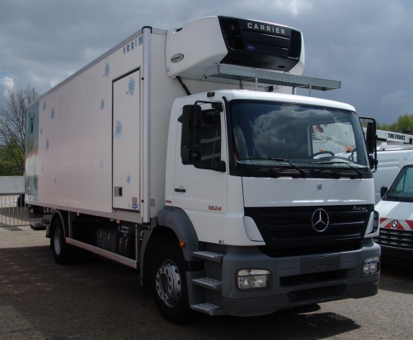 Mercedes-Benz Axor 1824 грузовик рефрижератор Carrier 950Mt. гидроборт Би-температура EURO4