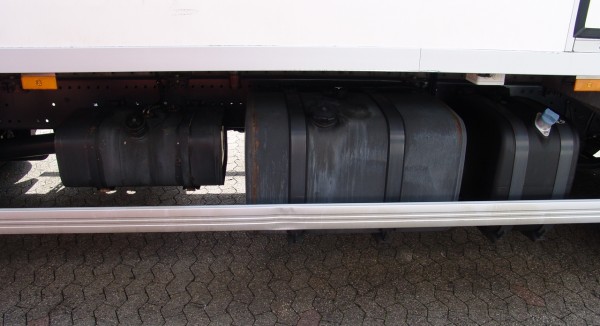Mercedes-Benz Axor 1824 furgone frigo Carrier 950Mt. sponda idraulica Bi-Temperatura EURO4