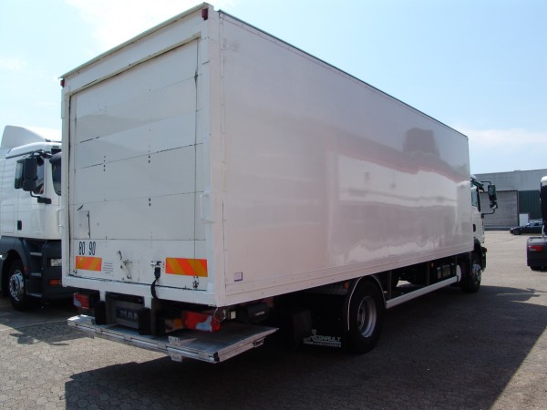 MAN TGM 15.240 BLS Cassone furgone 7,5m Anteo Sponda idraulica