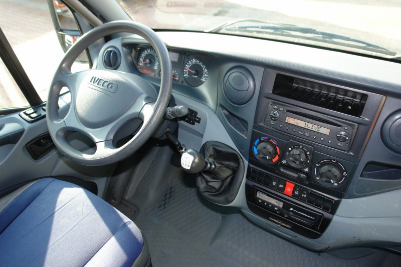 Iveco Daily 65C18  самосвал + кран Maxilift 130D
