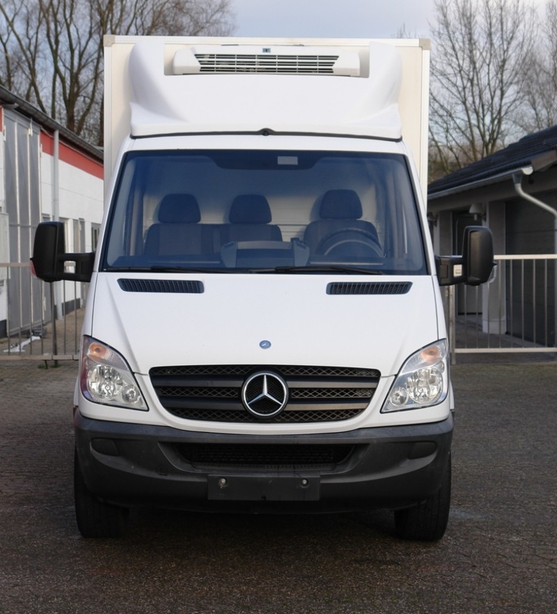 Mercedes-Benz Sprinter 313Cdi hűtős furgon Raktérhűtők Thermoking V200MAX Teherbíró képesség 910kg EURO5