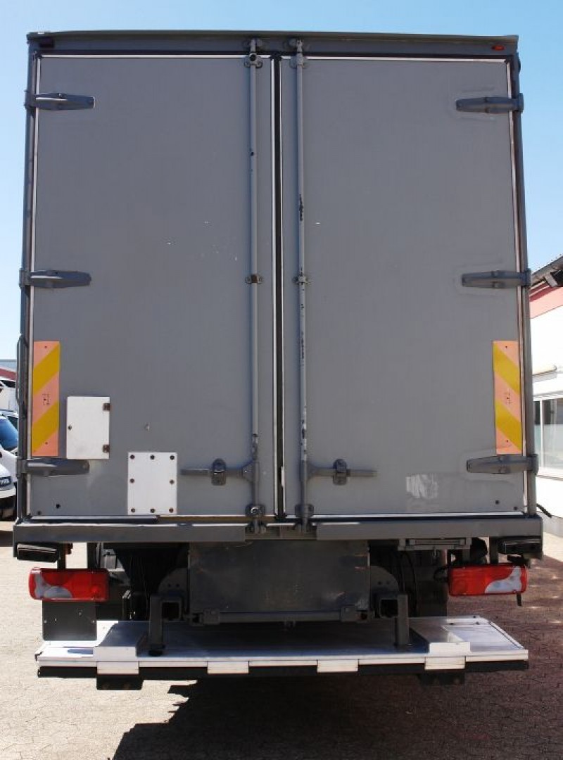 MAN TGM 18.280 BL camion cu prelata Lift hidraulic Palfinger Climatizor