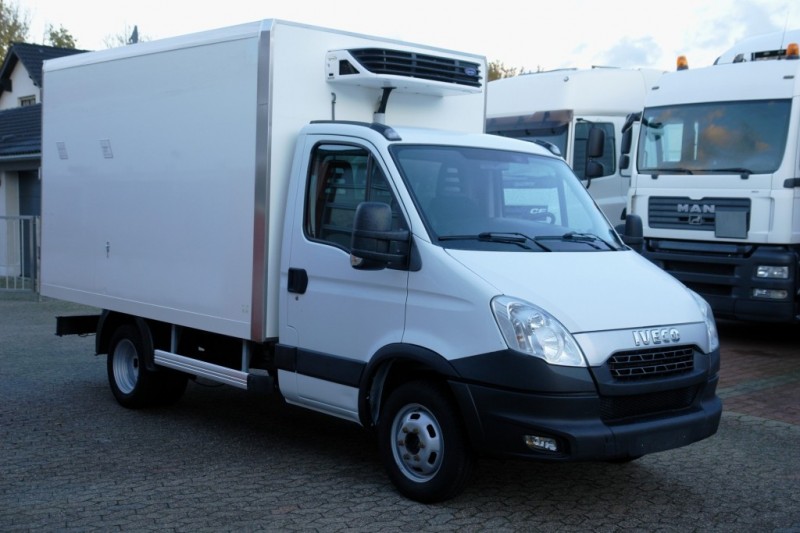 Iveco Daily 35C13 furgone frigo , Lamberet, Carrier Xarios 300 Aria condizionata, EURO5