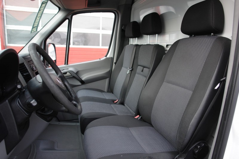 Mercedes-Benz Sprinter 313 minibus hladnjača, Carrier Xarios 300 klima uređaj, krovni spoiler, Nosivost 920kg, EURO5