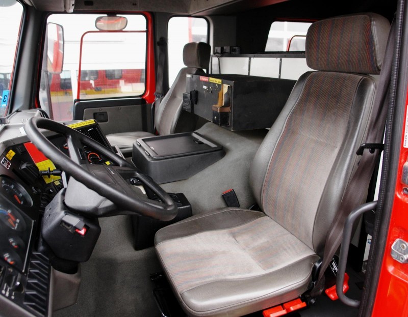 Volvo FL 10 wóz gaśniczy straż pożarna zbiornik 4200l pompa Rosenbauer hak holowniczy