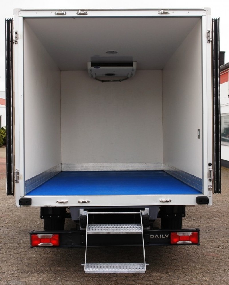 Iveco Daily 35S13 furgoneta frigorifica, Carrier Xarios 200, Aire acondicionado, Capacidad de carga 1030kg, EURO5