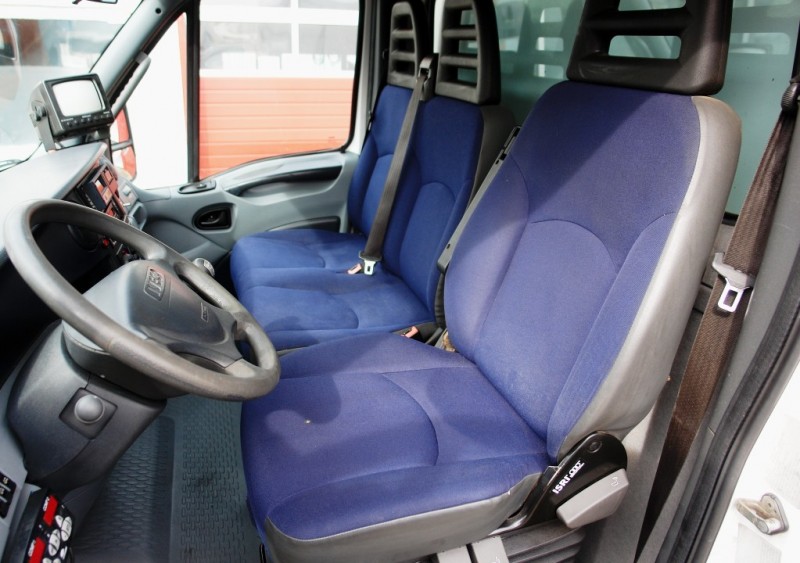 Iveco Daily 65C15 samochód dostawczy chłodnia Bi-Temp Winda załadowcza, Zawieszenie pneumatyczne