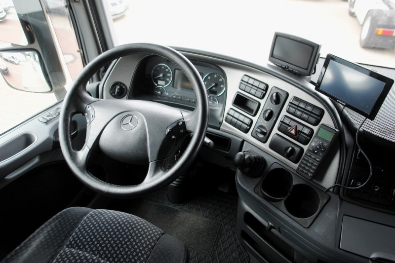 Mercedes-Benz Actros 2536L 6X2 BDF container xenon no-idle air conditioning liftgate towbar EURO5 new TÜV