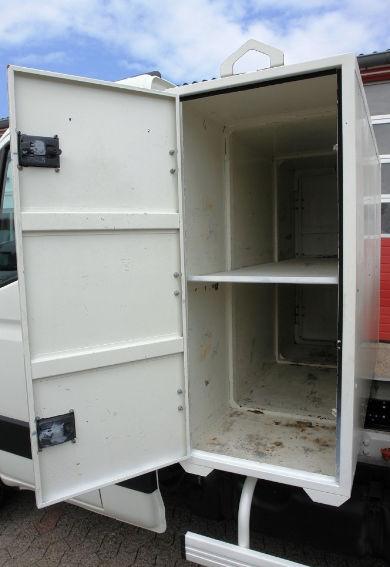 Iveco Daily 35C11 camión volquete, Caja de herramientas , Aire acondicionado EURO5 
