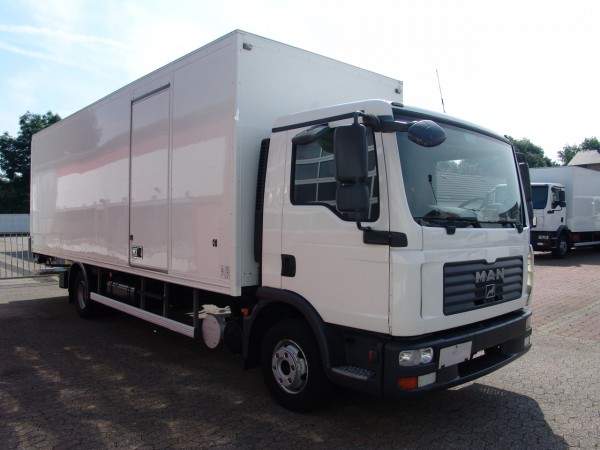  TGL 12.210 Camion furgon 7,50m Anteo Lift hidraulic