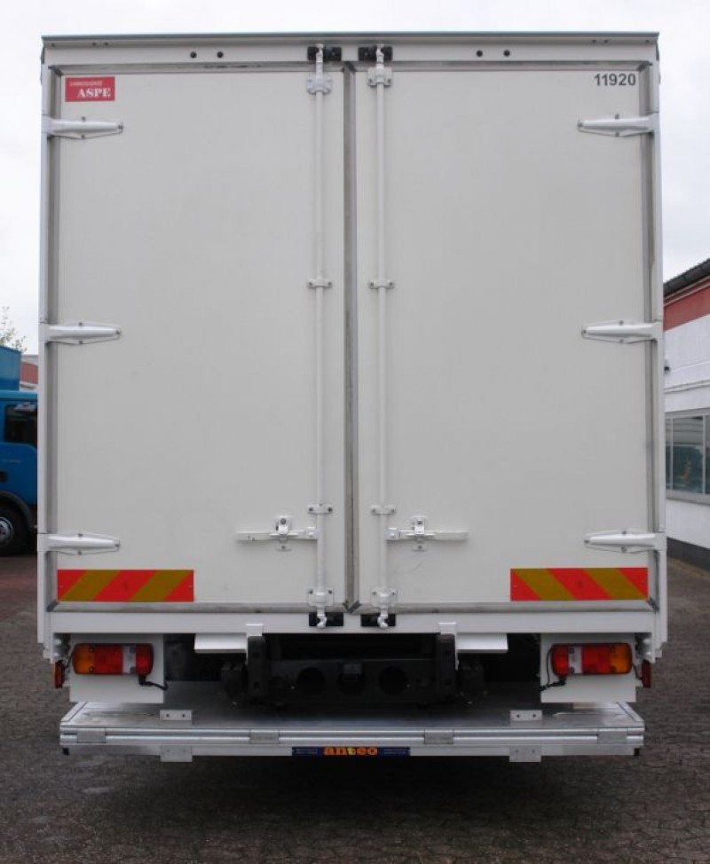 MAN TGL 12.220 Camion centinato Edscha Condizionatore Sponda idraulica EURO5