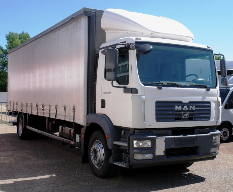 MAN TGM 18.280 BL camion cu prelata Lift hidraulic Palfinger Climatizor