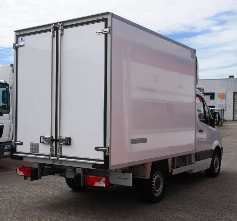 Mercedes-Benz Sprinter 316 furgone frigo Ganci per la carne Carrier Pulsor 350 EURO5