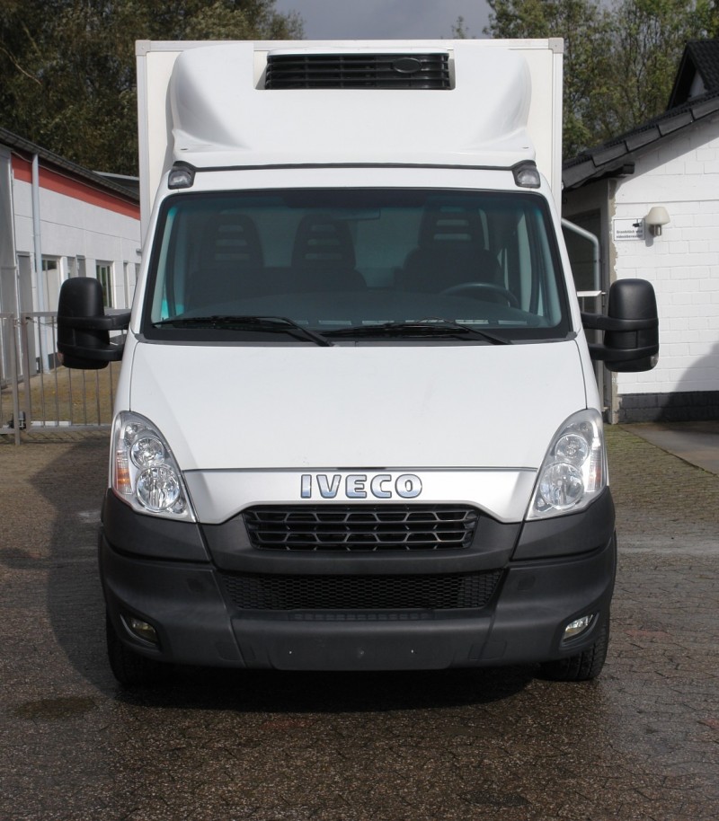Iveco Daily 35S13 minibus hladnjača, Carrier Xarios 200, Nosivost 1030kg, EURO5 