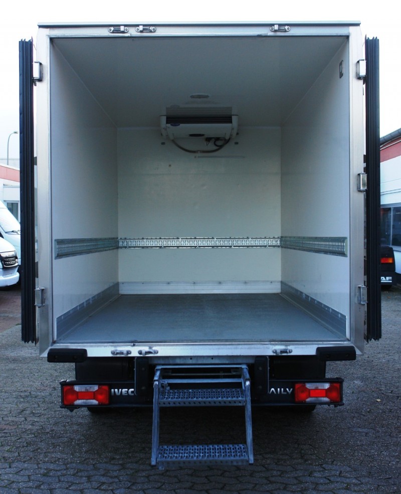 Iveco Daily 35C13 hűtős furgon, Lamberet, Carrier Xarios 300, Klíma, EURO5