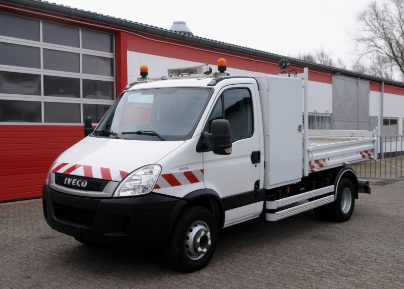 Iveco Daily 65C18 tipper toolbox towbar TÜV new!