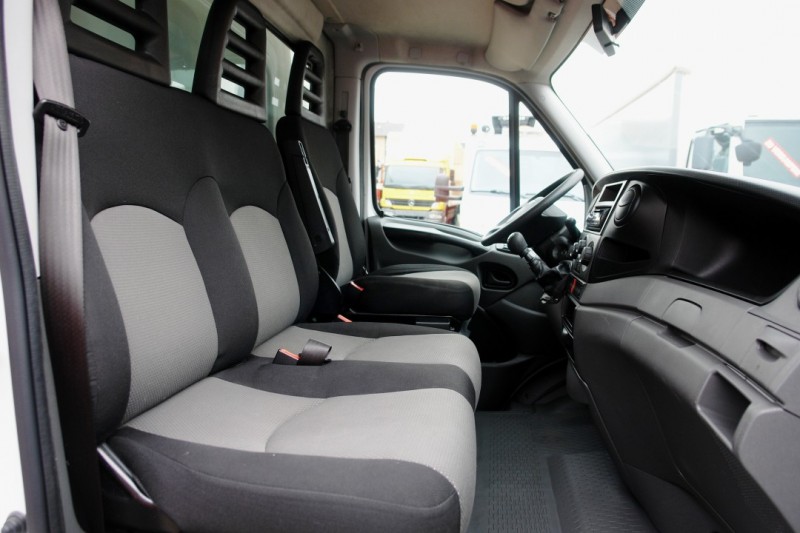 Iveco Daily 35S13 furgoneta frigorifica, Carrier Xarios 200, Aire acondicionado, Capacidad de carga 1030kg, EURO5