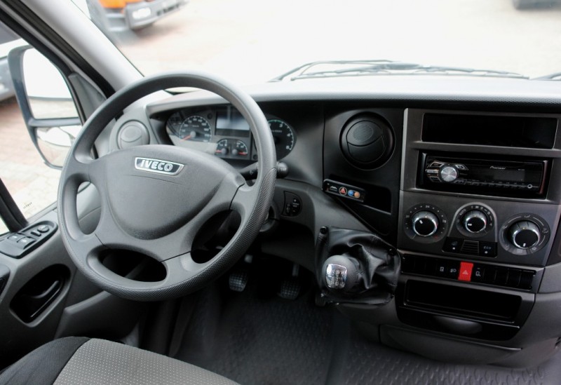 Iveco Daily 35S13 samochód dostawczy chłodnia Carrier Xarios 200 Klimatyzacja, Ładowsność 1030kg EURO5