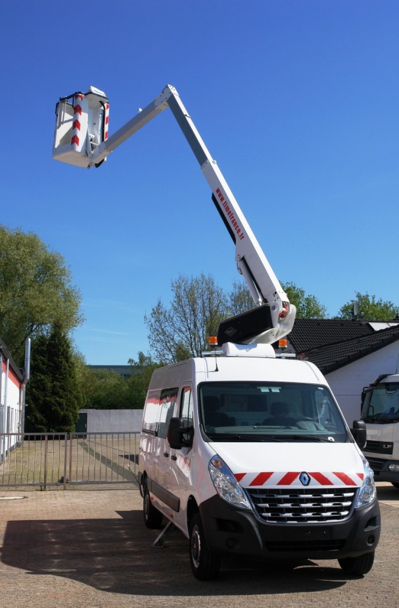 Renault Master 125dCi aerial platform lift ET-26-LEXS 10,6m airco EURO5