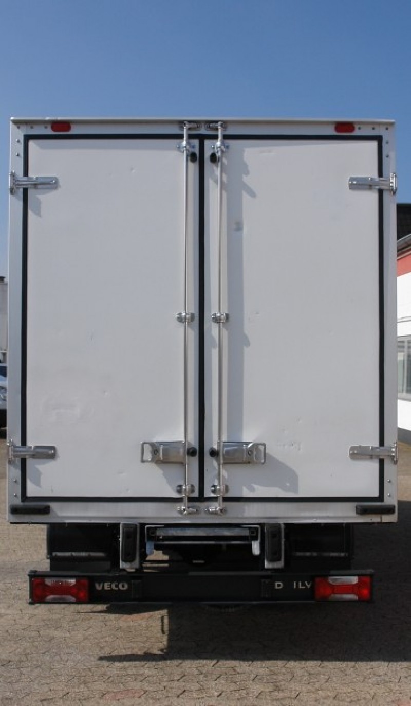 Iveco Daily 35C13 freezer Thermoking V300MAX EURO5 TÜV new!