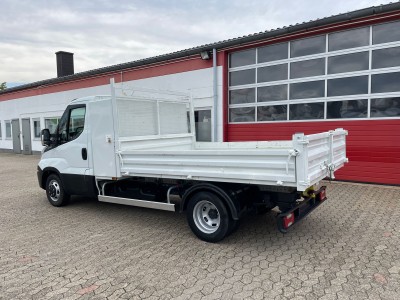 Iveco Daily 35C16 benne 3 places climatisation EURO 6