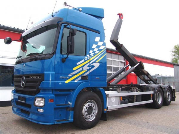  Actros 2546 MPII, Euro5 Abroller, VDL 21t .Haken