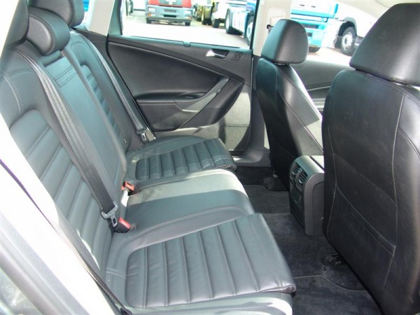  Passat 2.0 TDI DPF Highline, Leder, Navi, 7.900 