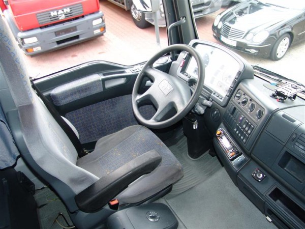  TGA 18.410 LX mit + Kompressor, EURO 4!