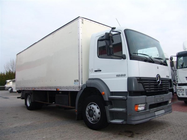  Atego 1828 Koffer mit LBW