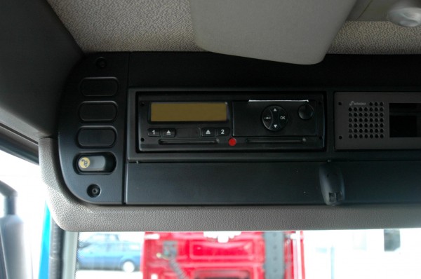   CF 85.510 6x4 Euro 5 Intarder Abroller VDL Haken Abrollkipper