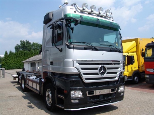  Actros 2546 L Megaspace BDF Ladebordwand