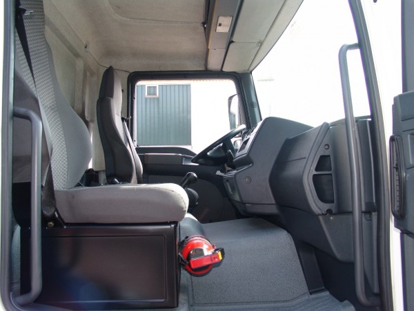  TGM 15.240 Box EURO 4 Liftgate air suspension