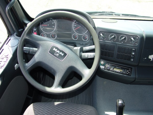  TGM 15.240 Box EURO 4 Liftgate air suspension