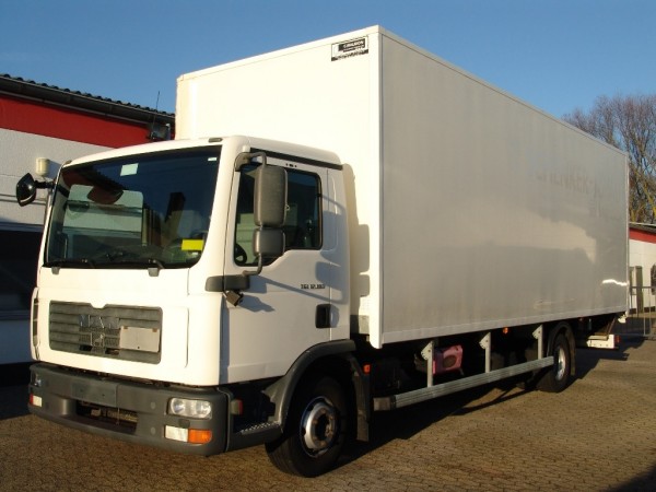 MAN - TGL 12.180 teherautó 7,50m EURO 4 csomagtérfedél első kézből