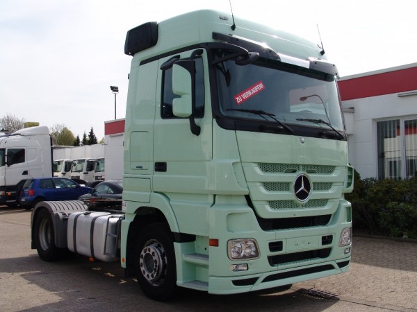 Mercedes-Benz Actros 1844 MP3 Megaspace built year 2010 First hand