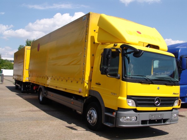 Atego 1224 L Pritsche Plane 8m Mit Anhanger Klima