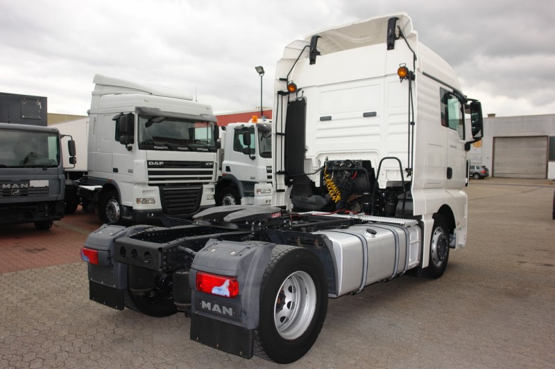 MAN TGX 18.400 XL Camion tractor Aire acondicionado calefacción auxiliar