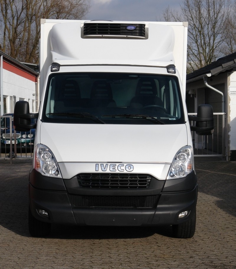 Iveco Daily 35S13 hűtős furgon Carrier Xarios 200 Teherbíró képesség 1030kg EURO5