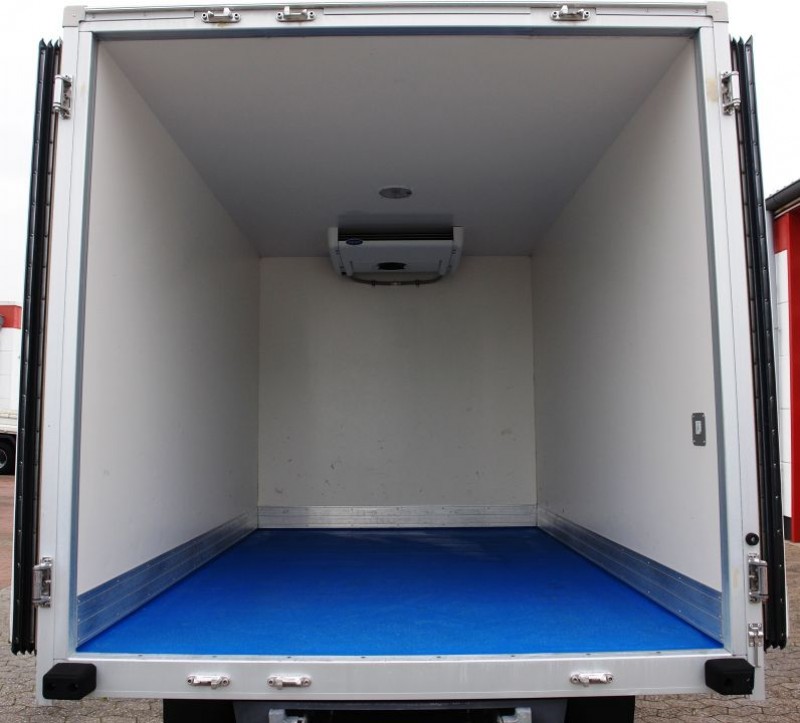 Iveco Daily 35S13 furgoneta frigorifica Carrier Xarios 200 carga útil 1030kg EURO5