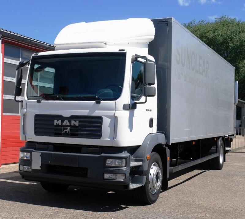 MAN - TGM 18.280 BL camion cu prelata Lift hidraulic Palfinger Climatizor