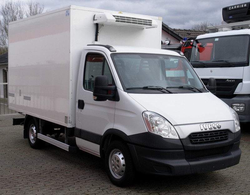 Iveco Daily 35S13 Tiefkühlkoffer Thermoking V300 MAX EURO5 