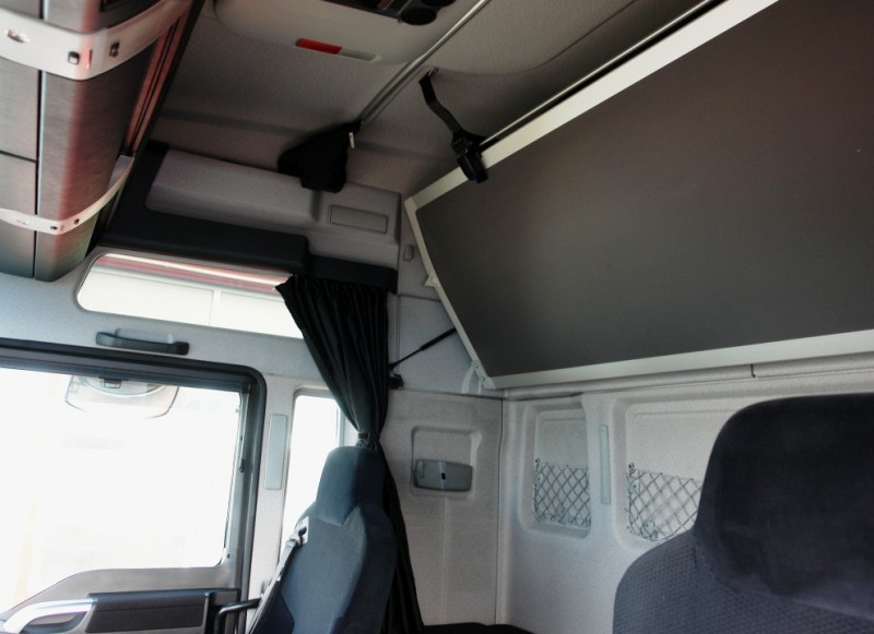 MAN TGX 26.360 6x2 XXL Ciężarówka podwozie BDF Xenon Klimatyzacja postojowa Winda załadowcza EURO5