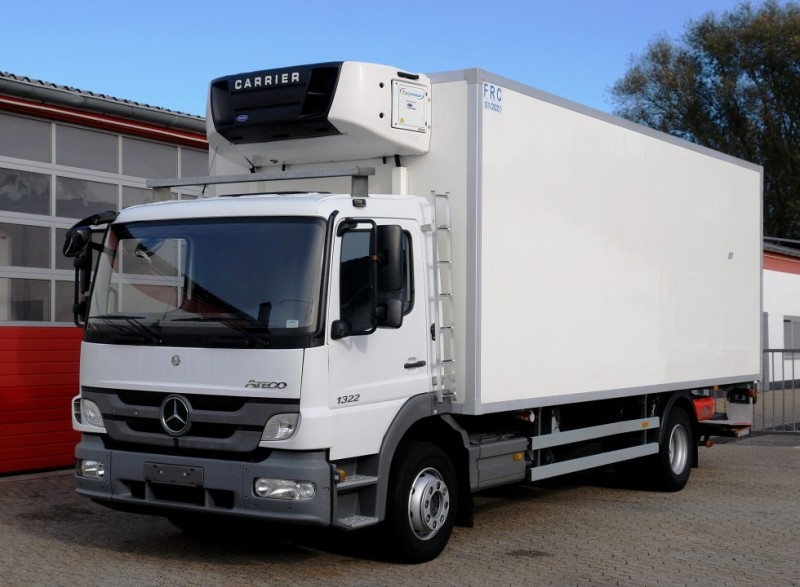 Mercedes-Benz - Atego 1322 NL samochód ciężarowy chłodnia 6,70m Klimatyzacja Winda załadowcza EURO5