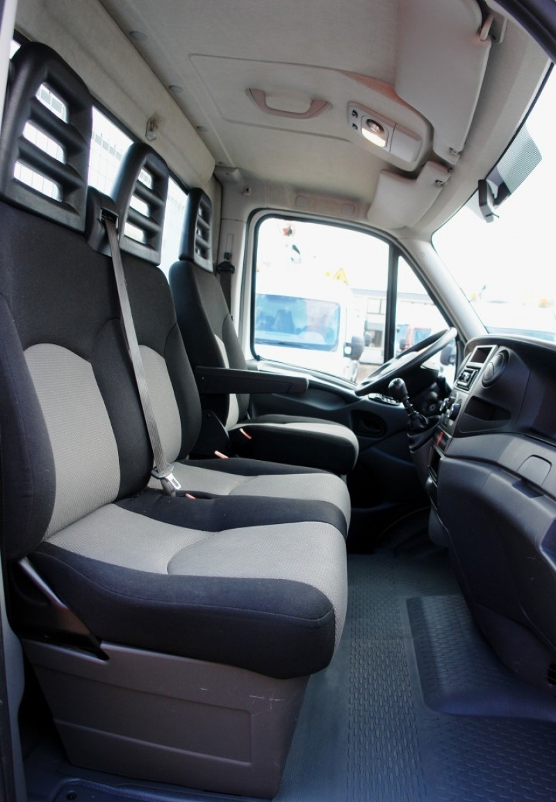 Iveco - Daily 35S11 platós teherautó 3,20m Légkondicionáló EURO5