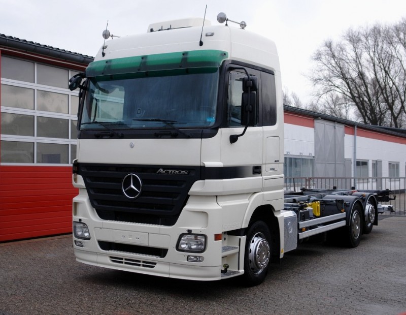 Mercedes-Benz - Actros 2536L 6X2 Ciężarówka podwozie BDF Xenon Klimatyacja postojowa, Winda załadowcza EURO5