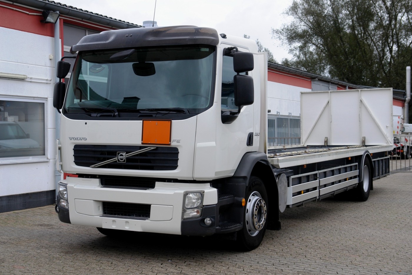 Volvo - FE 260 Ciężarówka do transportu gazu ADR Pełne zawieszenie pneumatyczne Retarder Klimatyzacja EURO5