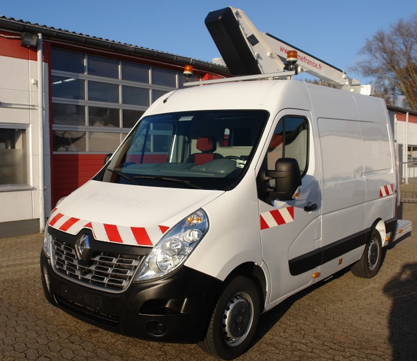  - Master 125dCi Aerial Workplatform TIME FRANCE ETL26 11m 159 operating hours AC ! EURO 6!  As good as new!