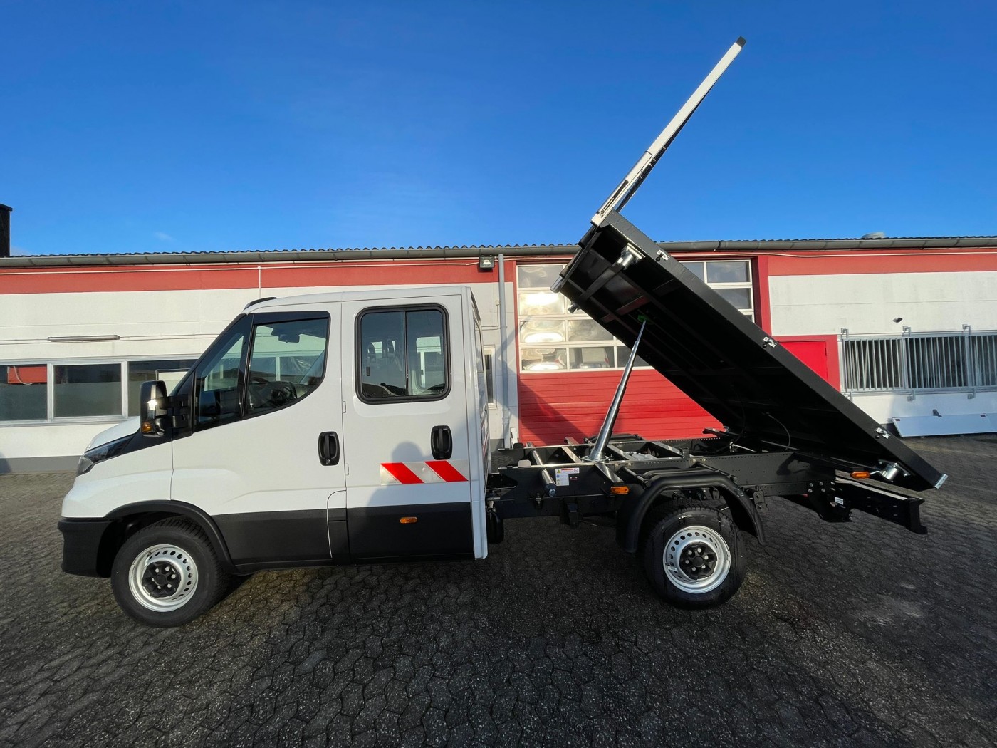 Iveco Iveco DAILY VII TIPPER 35S14 ΚΑΙΝΟΥΡΓΙΟ ΚΛΙΜΑΤΙΣΜΟ EURO6D